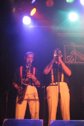 B/PHorns @ Ladies Intro